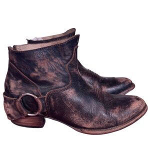 FREEBIRD WESTERN BOOTIES 7